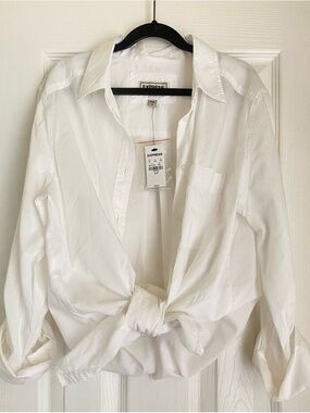 Express White Button-front Shirt - Women
